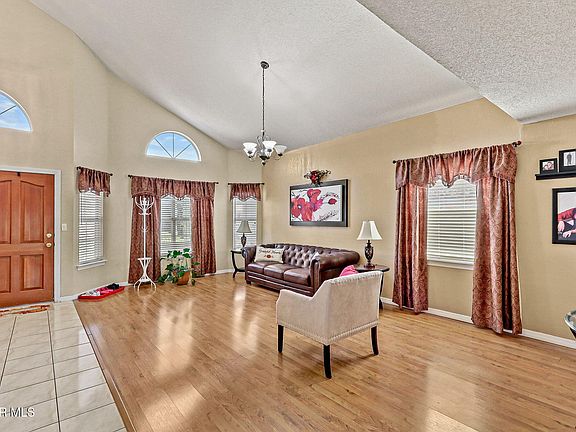 4th image of 1205 Desert Canyon Dr