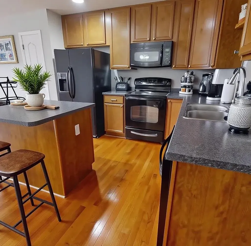 Kitchen - 105 Birds Eye View Dr