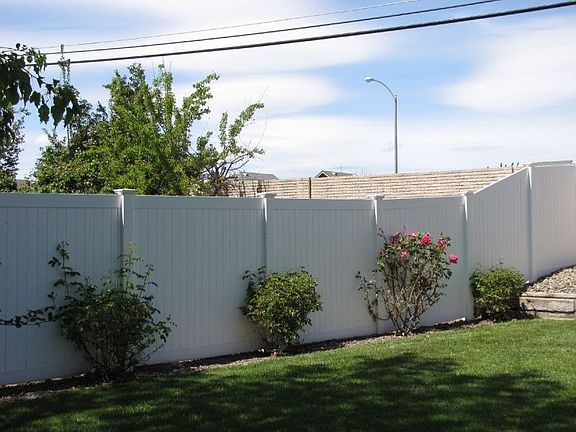 5th image of 236 Carlsbad Pl