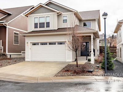 1233 Wiltshire Dr, Moscow, ID, 83843