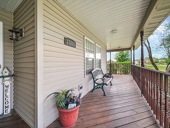 4th image of 11685 Belmont Pl