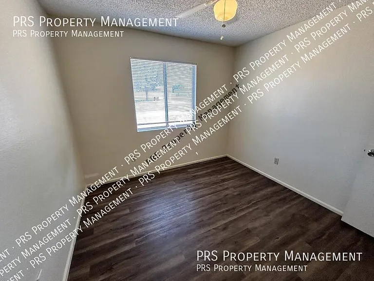 3226 N Sycamore Pl — Photo 28