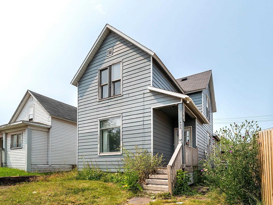 1st image of 425 N 52nd Ave W