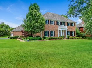 433 Buena Rd, Lake Forest, IL 60045