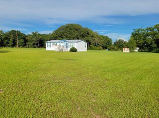 909 Stokes Rd, Lake Wales, FL 33898
