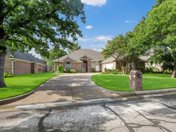 3317 Tiverton Ct, Arlington, TX 76001