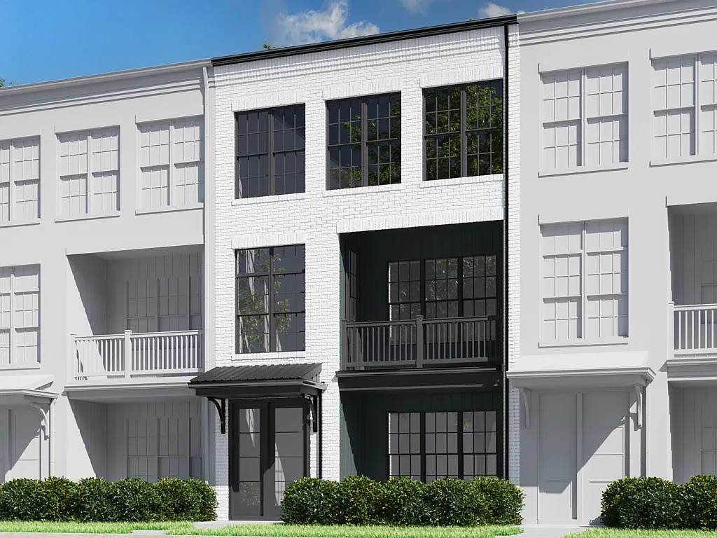 706 Nina Way photo 1