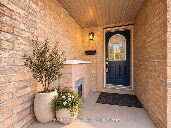 2nd image of 72 Jenkinson Way