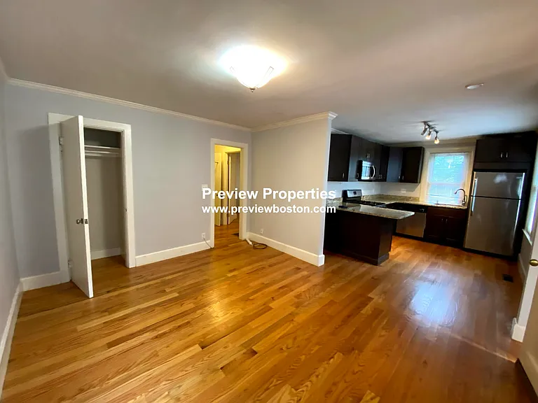 Braemore Rd — Photo 15