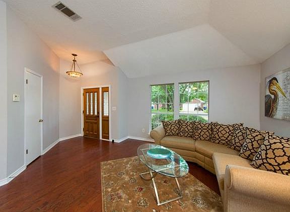 3rd image of 7812 Nairn Dr