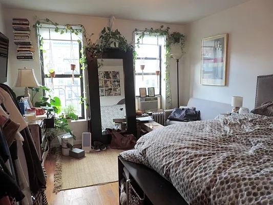 Rented by J Misrahi Realty Corp | media 4