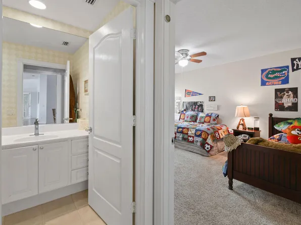 2853 White Trout Lane, West Palm Beach, FL 33411