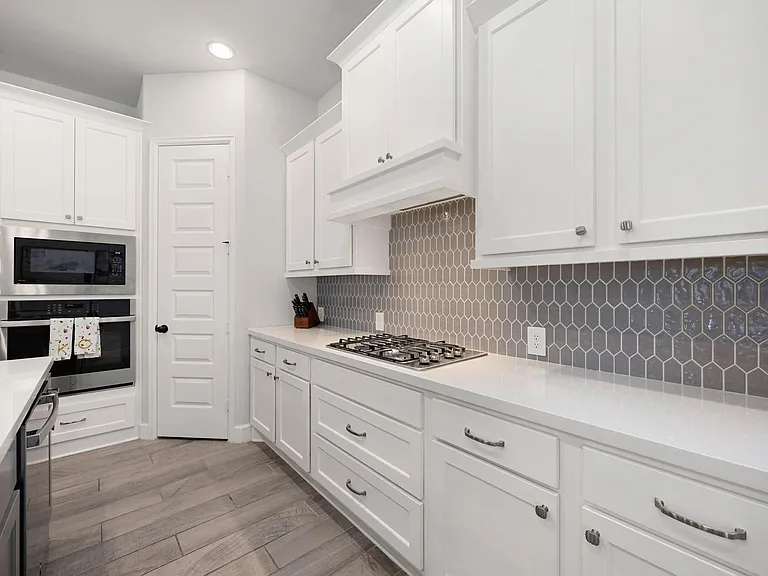 2122 Germander Ln — Photo 15