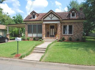 334 S 11th Ave, Hattiesburg, MS 39401