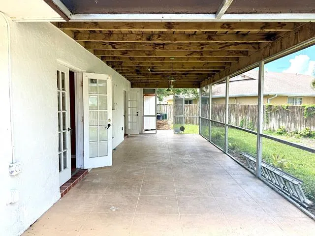 1235 Rowayton Cir — Photo 7