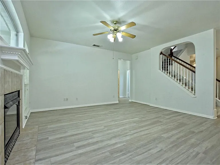 1817 Chasewood Dr — Photo 8