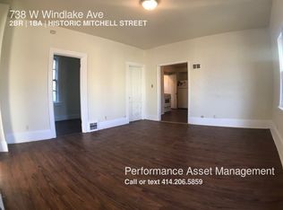 738 W Windlake Ave, Milwaukee, WI 53204