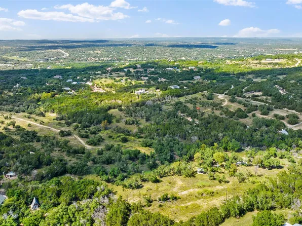 3817 Hart Hollow Dr, Spicewood, TX 78669