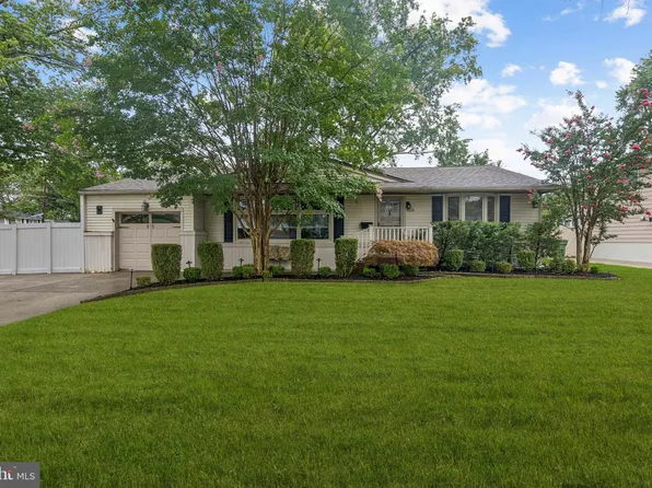 125 E Valleybrook Rd, Cherry Hill, NJ 08034