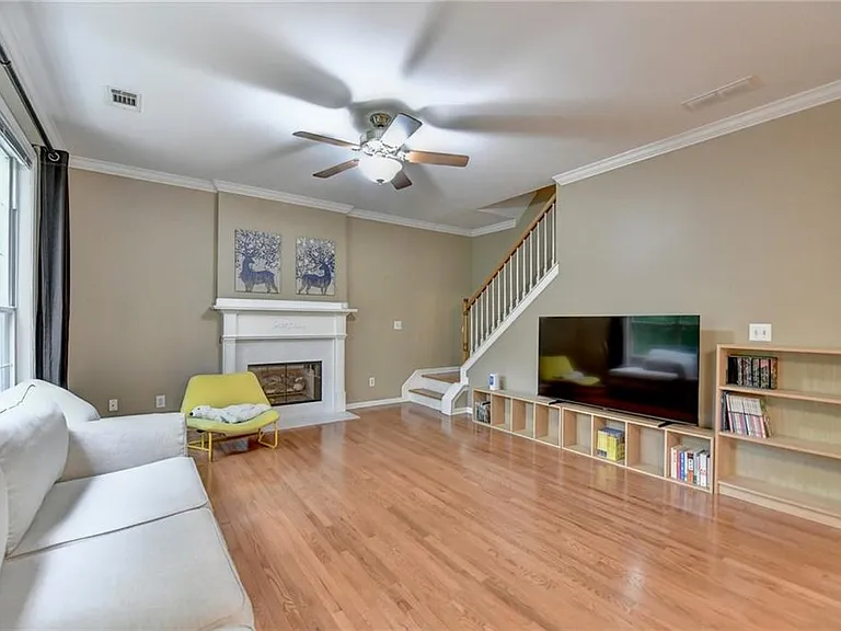 2172 Woodbriar Dr — Photo 23