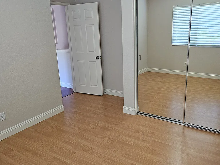 233 Canyon Creek Way — Photo 16