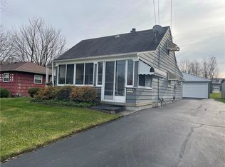 1186 March St, Sharon, PA 16146