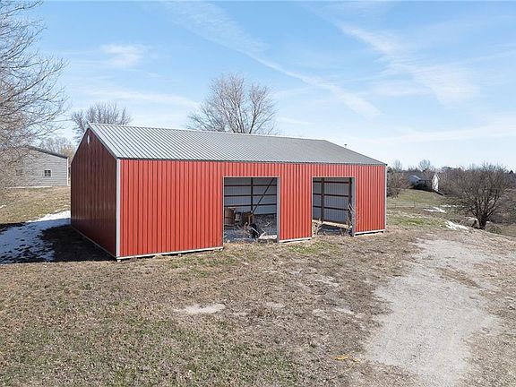 5th image of 9133 SE 40th Rd