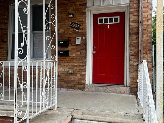 2nd image of 139 N Farson St