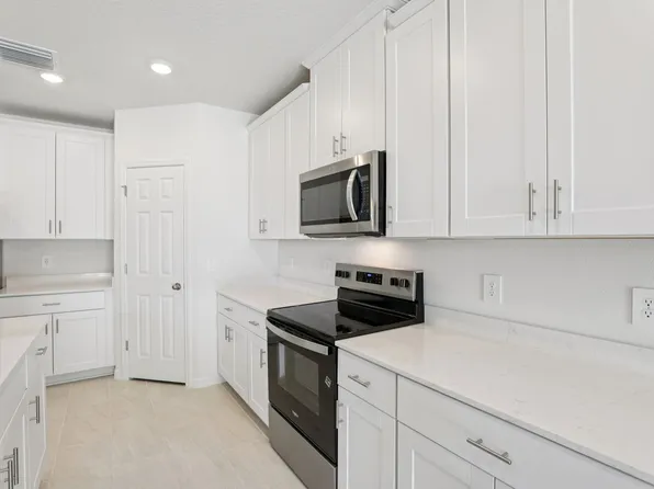 344 Castle Dr, Lake Alfred, FL 33850