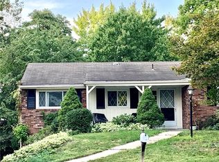 2500 College Park Rd, Allison Park, PA 15101