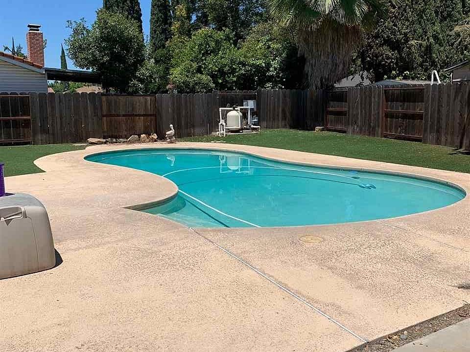 2nd image of 2085 Fay Dr