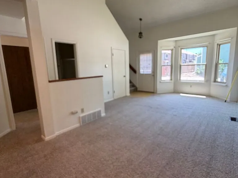 830 London Green Way — Photo 6