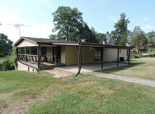 7514 Idol Ln, Corryton, TN 37721