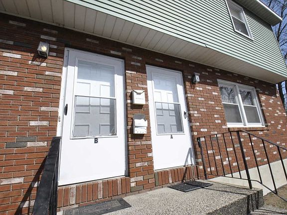 5th image of 60 McNutt Ave
