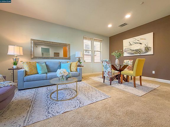 5th image of 3198 S Front St