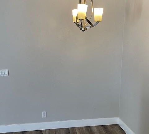 2nd image of 4339 38th St APT 3