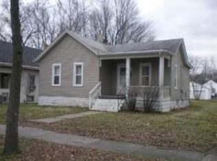 768 S Elm Ave, Kankakee, IL 60901