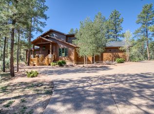 260 S Silktassel Rd, Show Low, AZ 85901