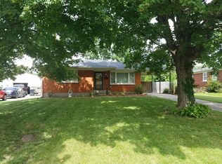 8615 Eula Rd, Louisville, KY 40219
