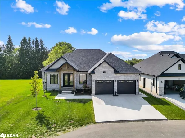 15 Cornwell Cres, Norwich, ON N0J 1P0