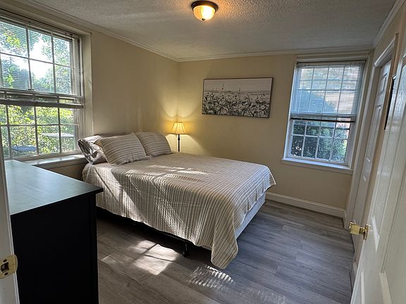 3rd image of 19 N Washington St #202