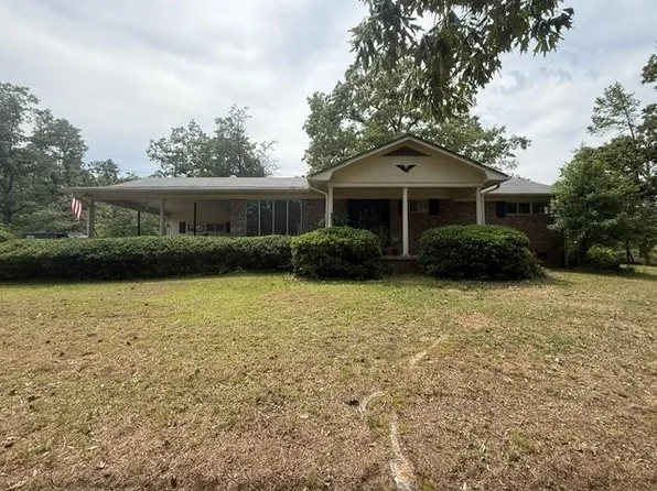 1293 Highway 22, Michie, TN 38357