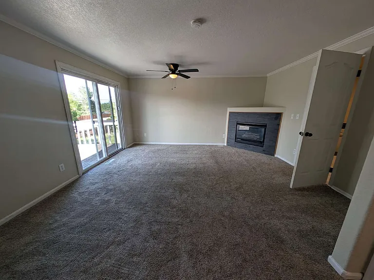 1175 E Dry Creek Pl — Photo 13