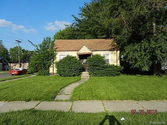 2nd image of 14056 Grandville Ave