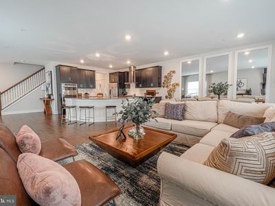125 Livingston Ln, Exton, PA, 19341