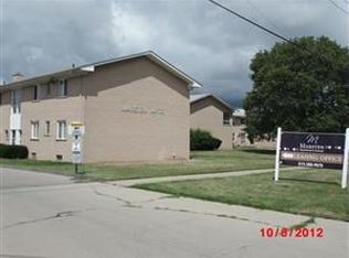 19220 Wick Rd APT 221, Allen Park, MI 48101