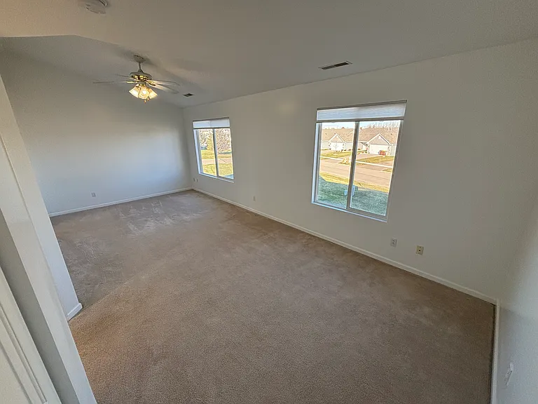 4445 Kellee Ln #4445 — Photo 7