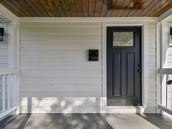 5th image of 751 14th Ave S