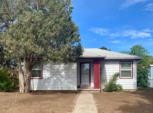 1149 Newark St, Aurora, CO 80010