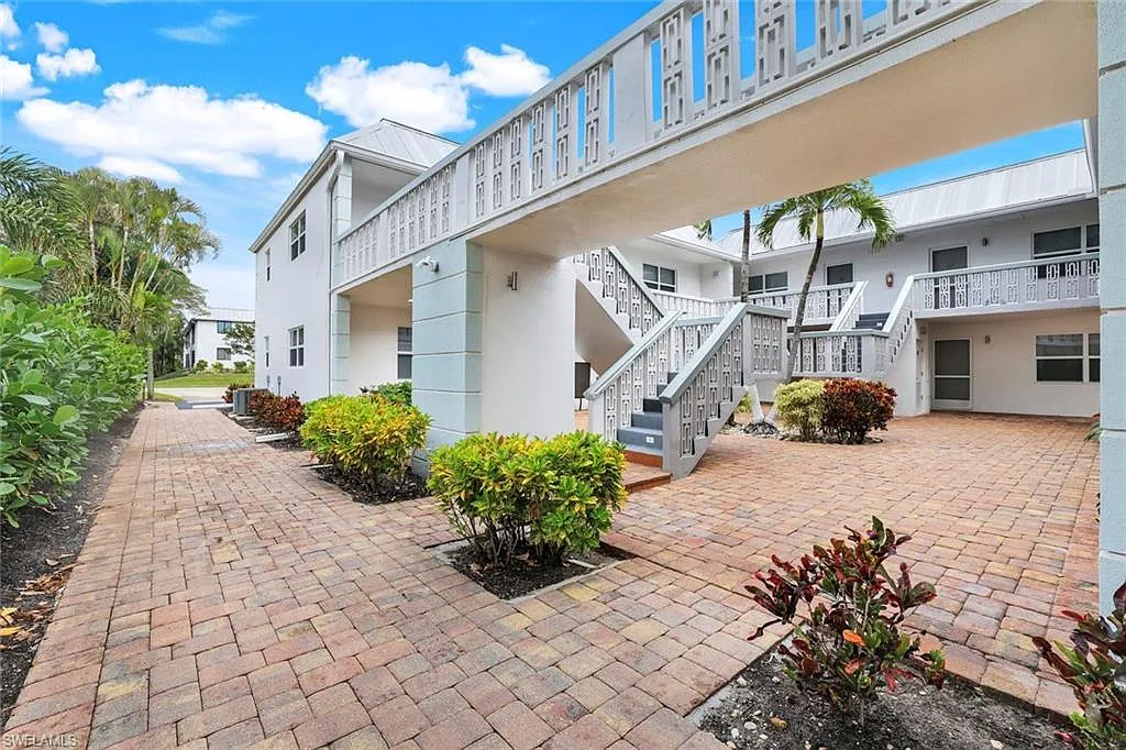 1 bed, 1.0 bath, 566 sqft, $5,000 — Photo 3